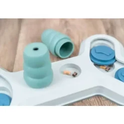 Trixie Dog Activity Flip Bone | Level 1